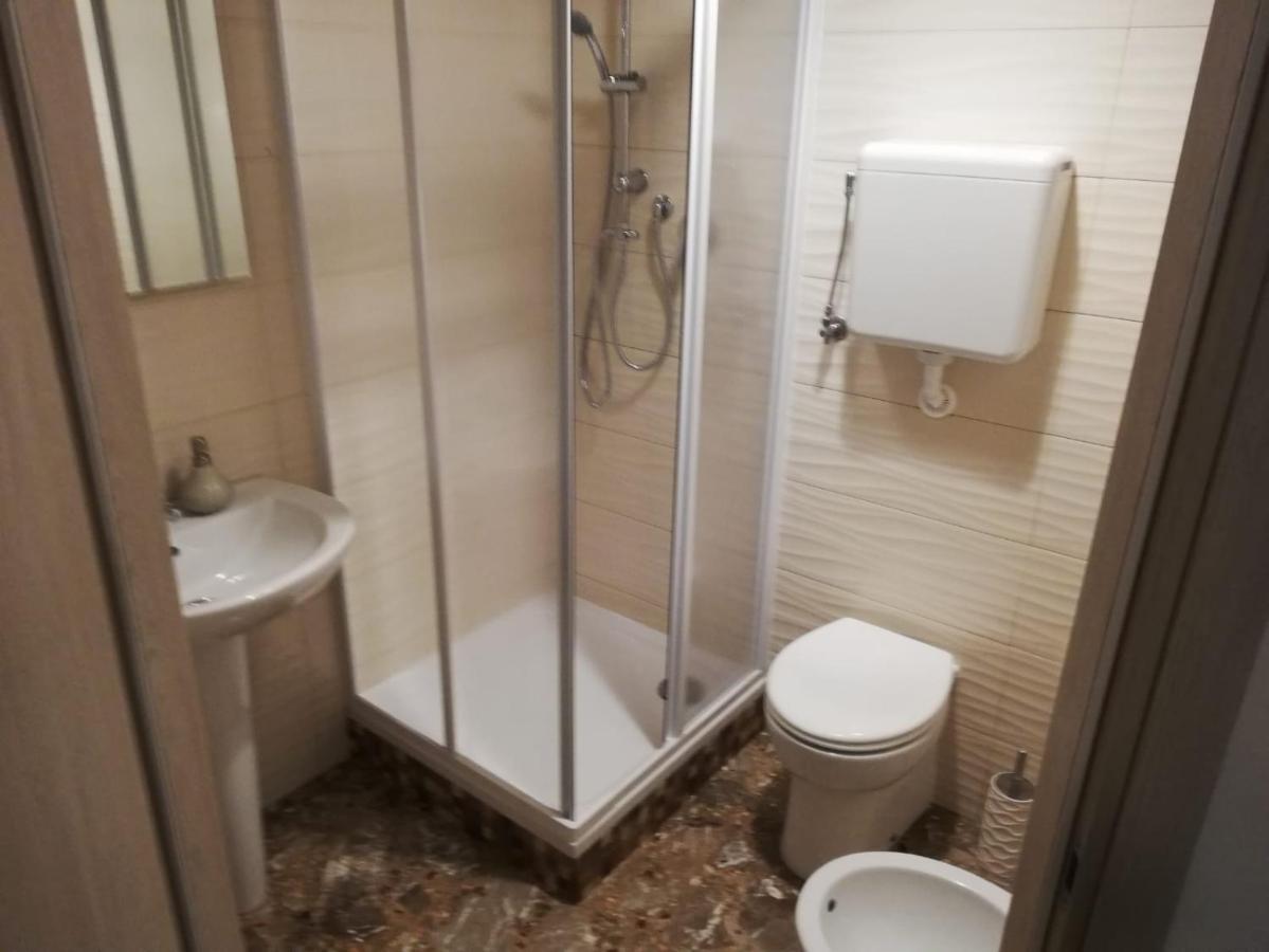 B&B Dolce Luna Таранто Екстер'єр фото